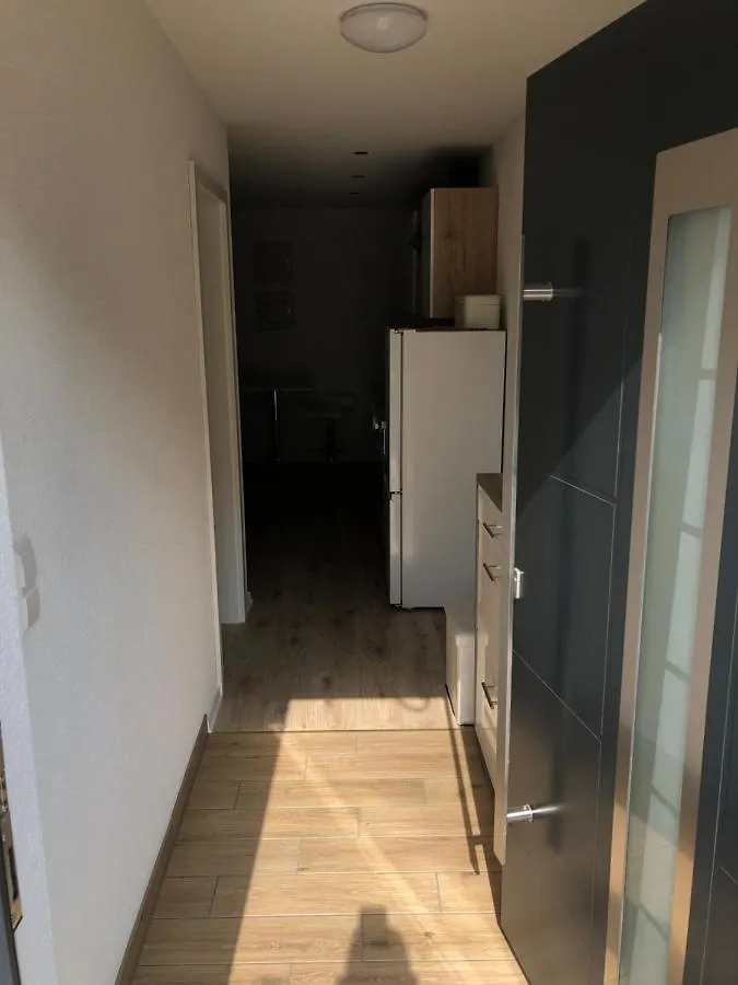 Exklusive moderne 2 Zi. Wohnung in ruhiger Lage Rastatt 0*,